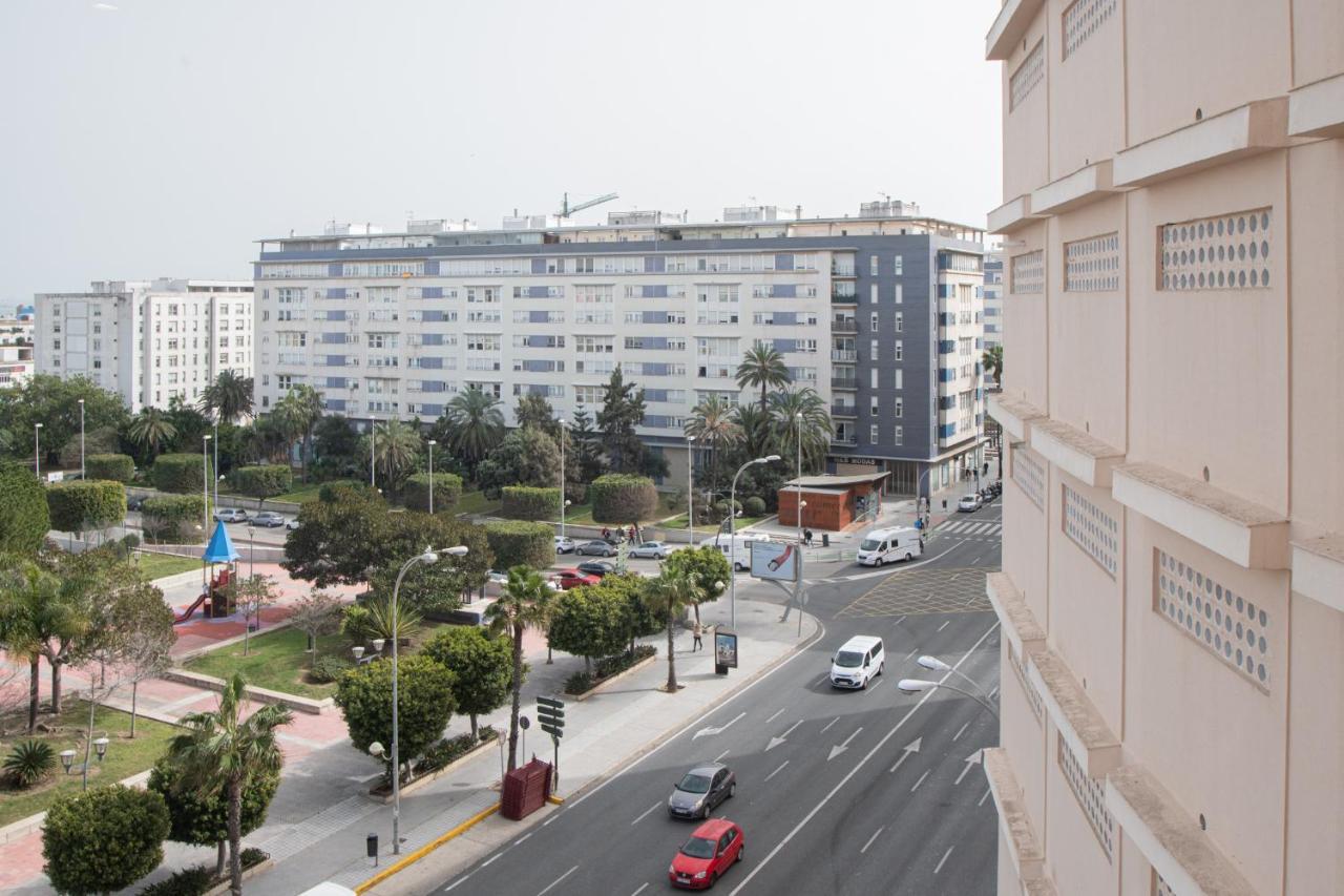 Apartamento Malibu Cadiz Playa Exterior foto